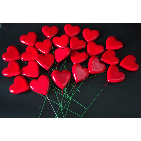 Betűző szív lakkozott lapos 6,5x6,5cm piros